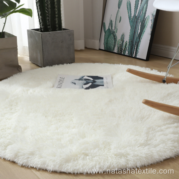 Round colorful plush bedroom floor mat